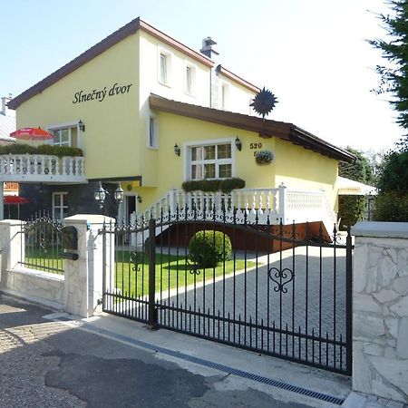 벨카 롬니차 Slnecny Dvor 아파트 외부 사진